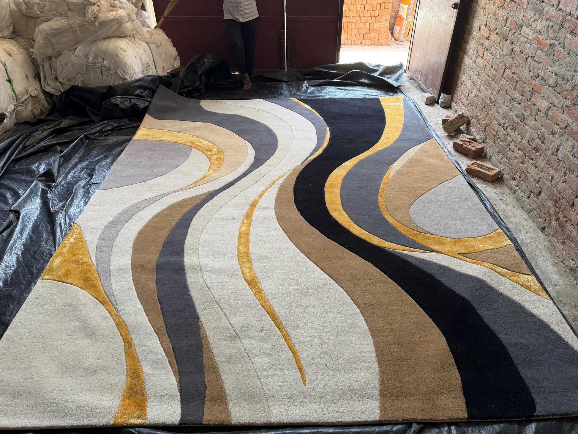 Luxury Abstract Hand Tufted Wool Rug | Modern Black Gold Cream Area Rug | Designer Bedroom Rug | Contemporary Handmade Carpet, 6x9 8x10 9x12